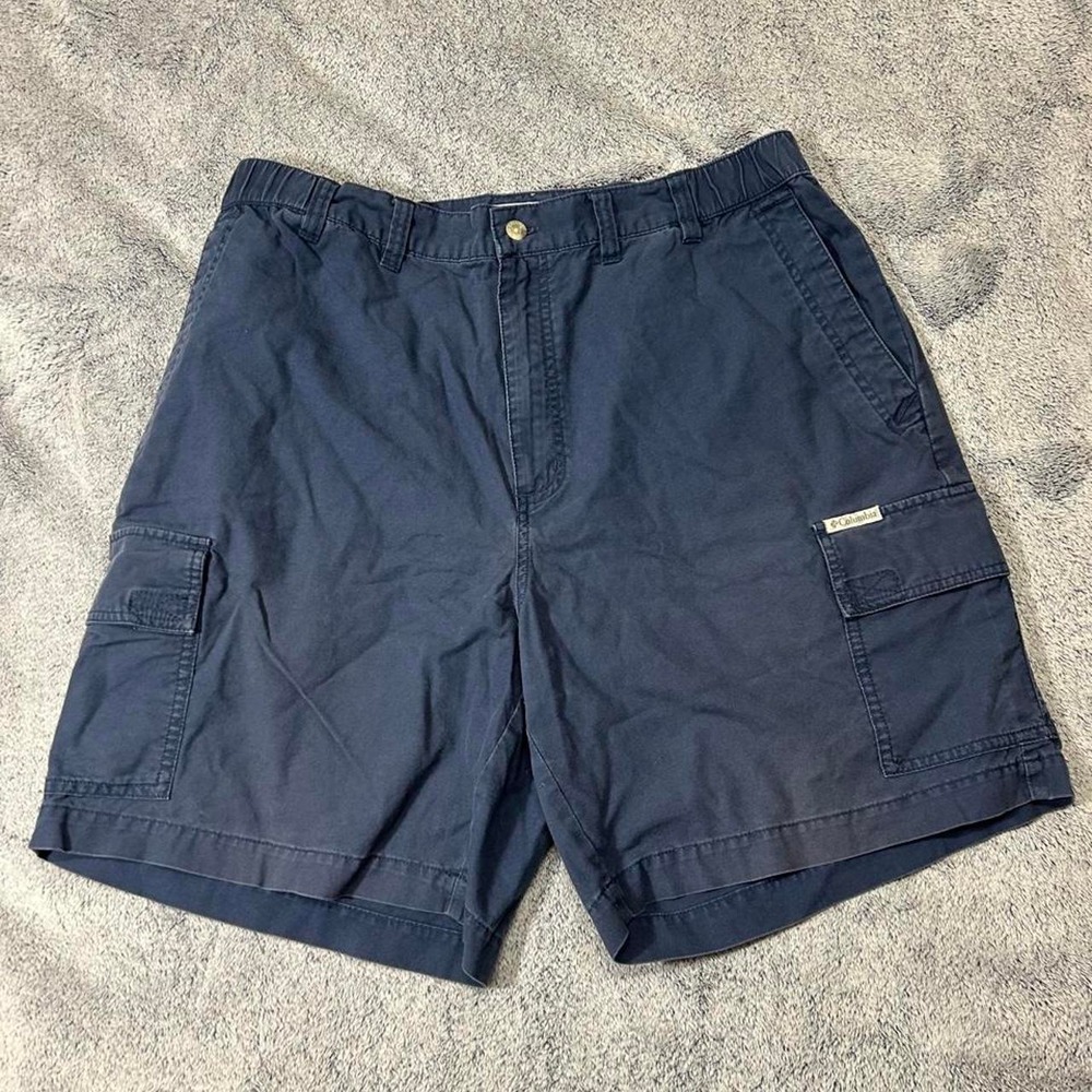 Columbia Sportswear Navy Cargo Shorts Size 36